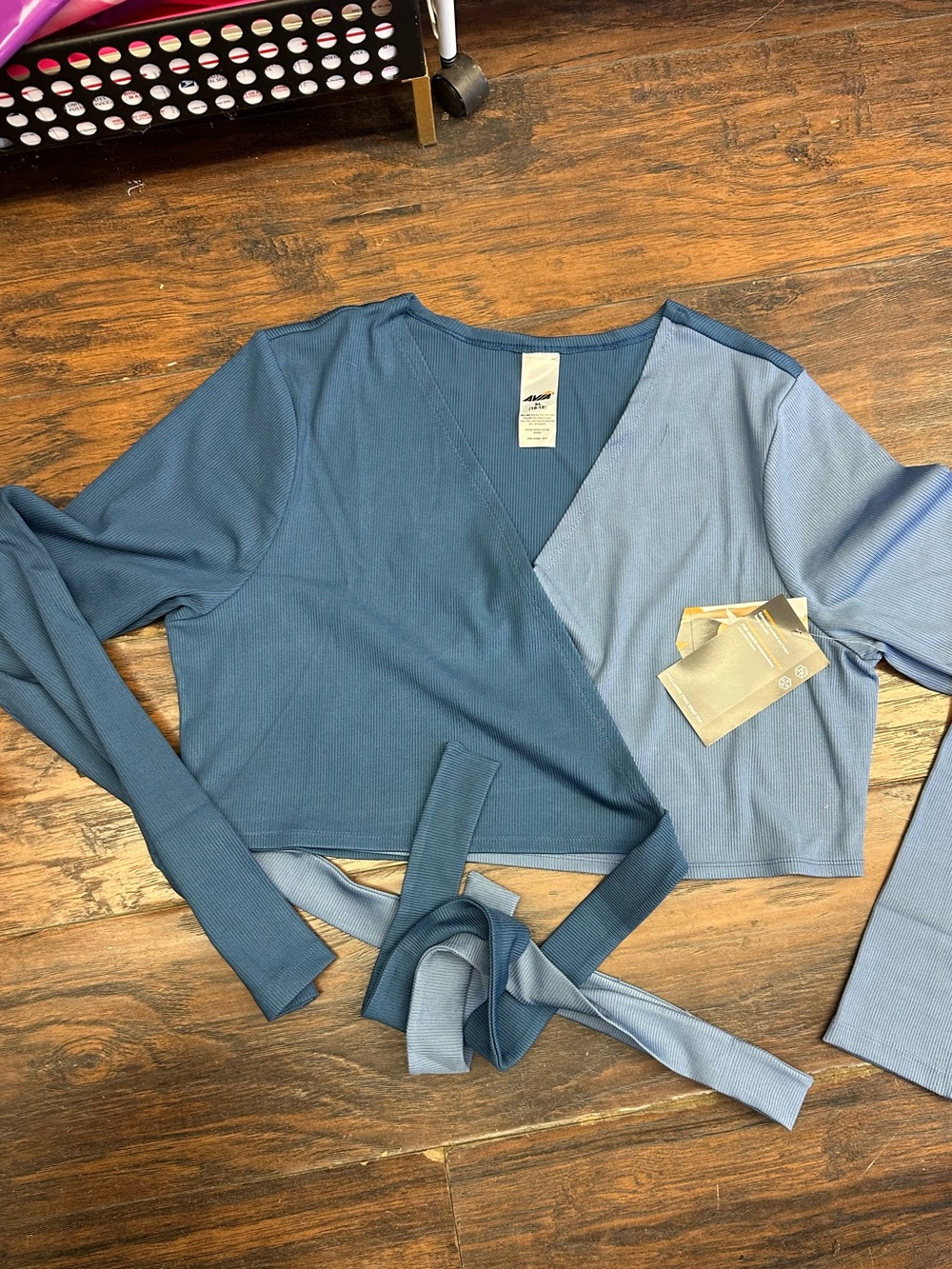Avia Women's Pink Long Sleeve Wrap Crop Top <<<<431>>>>